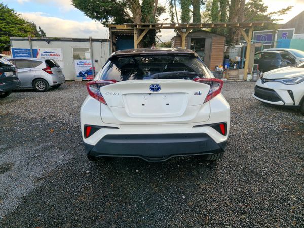 2019 Toyota C-HR| 1.8 petrol hybrid 370453304