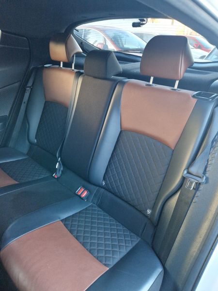 2019 Toyota C-HR| 1.8 petrol hybrid 370453318