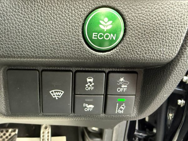 2018 Honda JAZZ-FIT 1.5 Hybrid automatic, S Specs 370453411