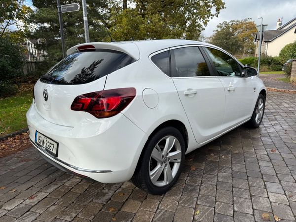 Vauxhall Astra 2015 SRI 1.4 Petrol 149KMS 370474818