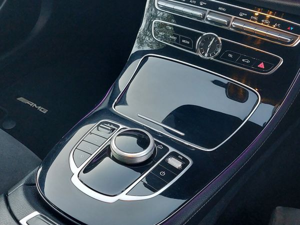 Mercedes E220d AMG *Low Kms* 2016 370477636