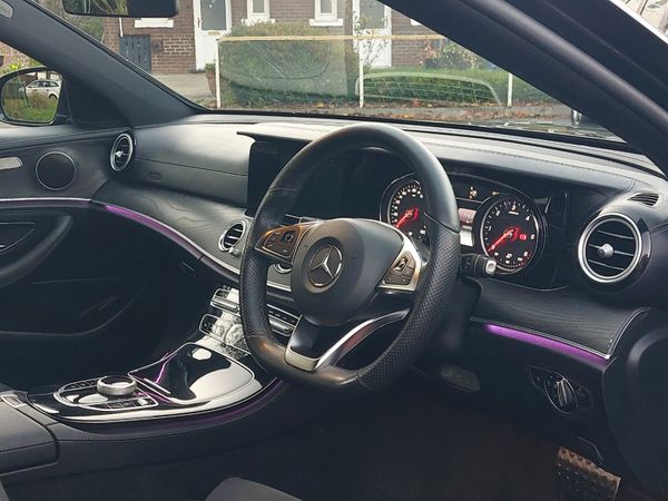 Mercedes E220d AMG *Low Kms* 2016 370477632