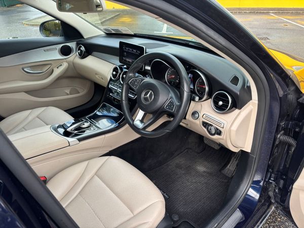 Mercedes-Benz C180 Avantgarde 1.6 Petrol Auto 370484028