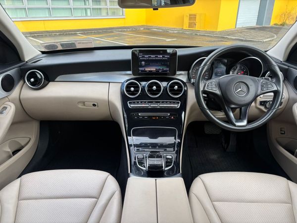 Mercedes-Benz C180 Avantgarde 1.6 Petrol Auto 370484032
