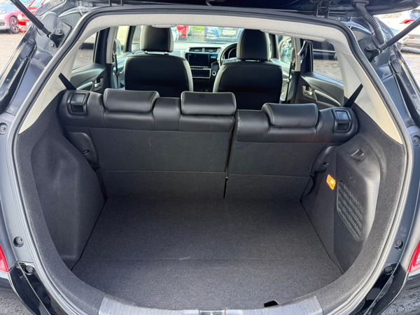 2018 Honda FIT 1.5 Hybrid automatic,Leather Specs 370486057