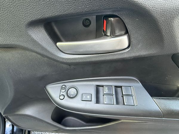 2018 Honda FIT 1.5 Hybrid automatic,Leather Specs 370486051