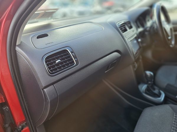 VW POLO 1.2 TSI 90 BHP AUTOMATIC // 08/26 NCT 370483787