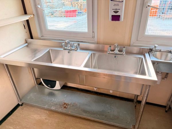 32 X 10 FULL INDUSTRIAL KITCHEN SPEC CANTEEN 370495195