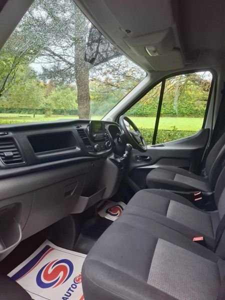 Ford Transit LWB  2021 DOE 10/26 370499248