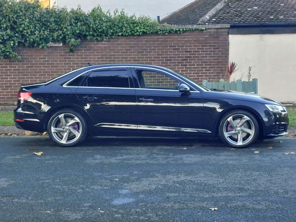 Audi A4 *New Model* *New NCT* 2015 370499983