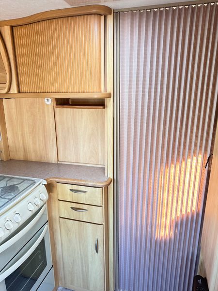 ✨BARGAIN STERLING EUROPA 4 BERTH FIXED BED✨ 370504249