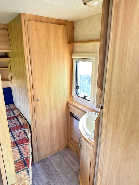 ✨BARGAIN STERLING EUROPA 4 BERTH FIXED BED✨ 370504250