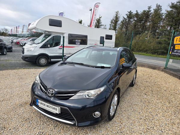Toyota Auris  Estate 2014 370506052