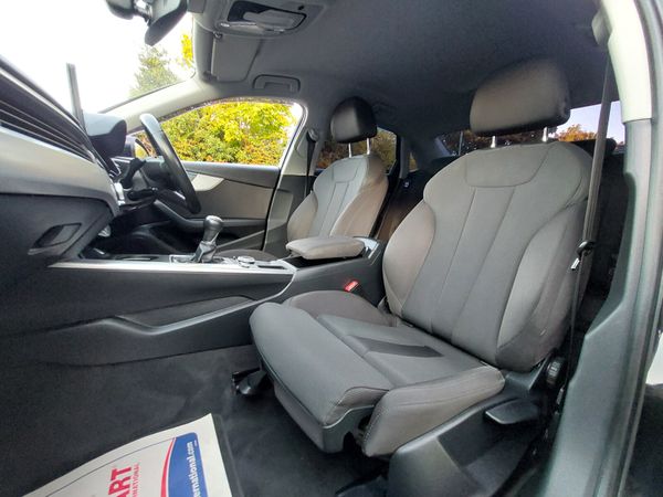 Audi A4 *New Model* *New NCT* 2015 370500049