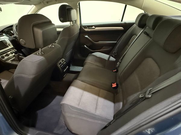 Volkswagen Passat 1.6 TDI 120HP Comfortline 370517313