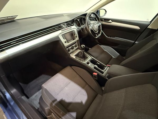 Volkswagen Passat 1.6 TDI 120HP Comfortline 370517327