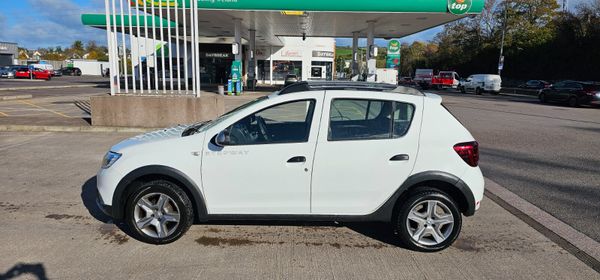 Dacia Sandero Stepway High spec 370517508