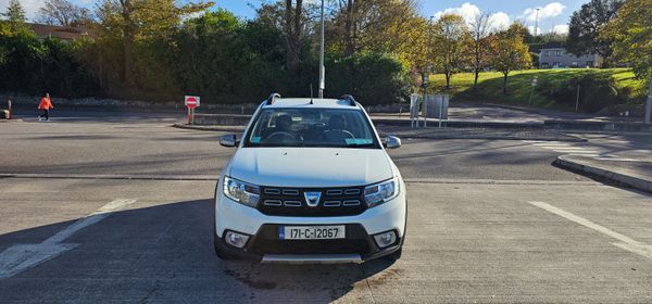 Dacia Sandero Stepway High spec 370517512