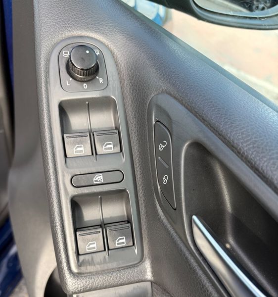 2012 Vw Golf 1.2 TSI DSG LOW KMS 370512237