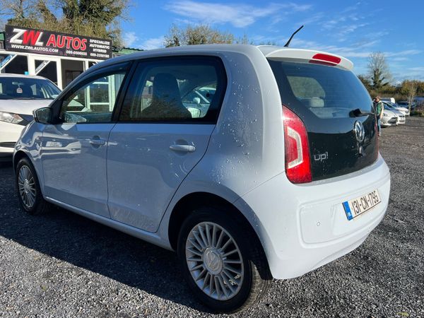 2013 Volkswagen up! 370524219
