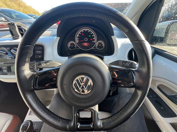 2013 Volkswagen up! 370524230