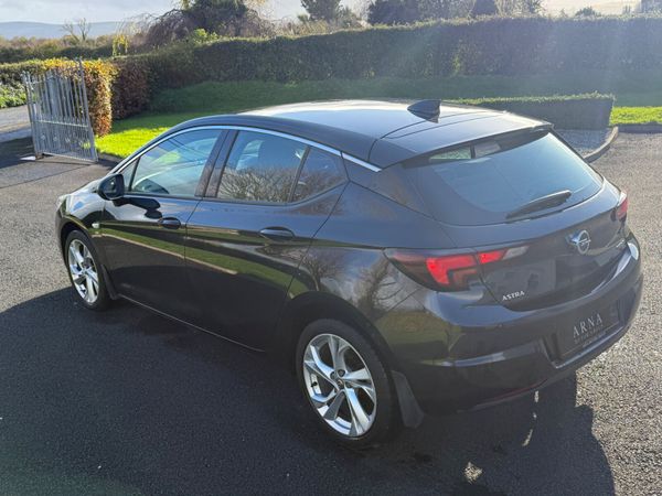 2017 Opel Astra SRI 1.4 Petrol 370525577