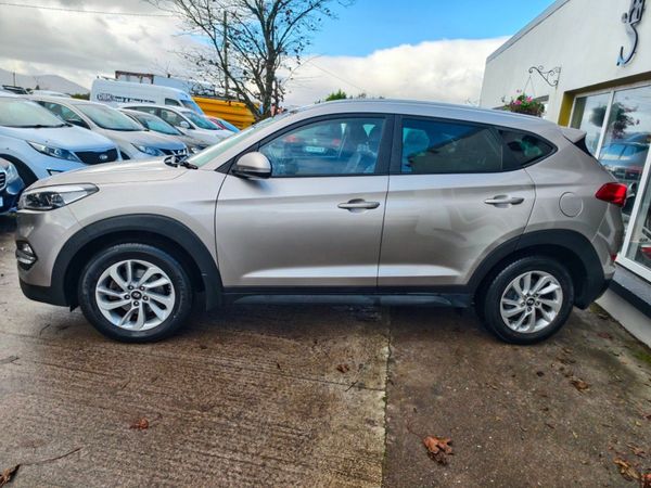 Hyundai Tucson 1.7 D Executive 370534196