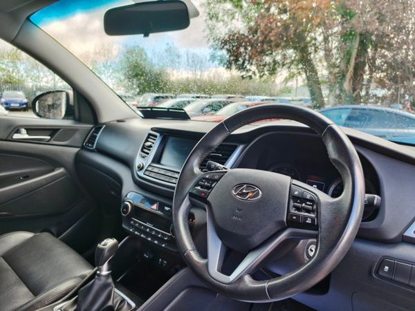 Hyundai Tucson 1.7 D Executive 370534199