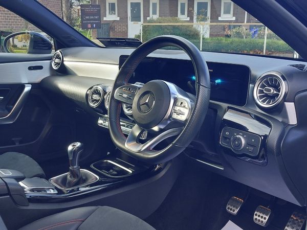 Mercedes A180 AMG **LOW KMS** 2019 370549418