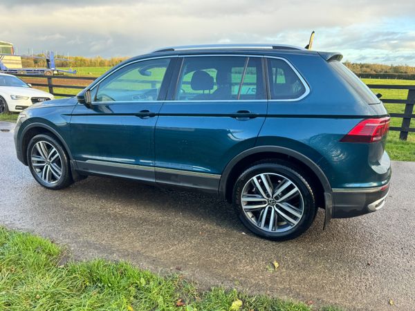 211 Vw Tiguan Elegance Spotless***** 370556576