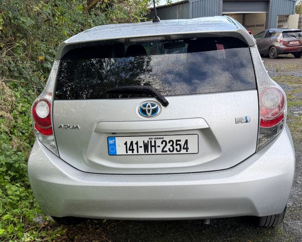 Toyota Aqua 2014/Automatic/Push Strat 370551622