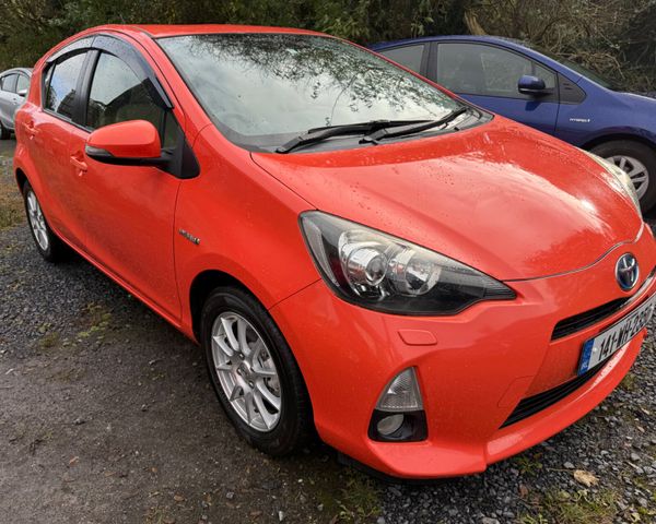 Toyota Aqua 2014/Automatic/ Push Start 370551979