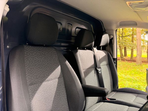 Mercedes-Benz Vito 2021 370574533