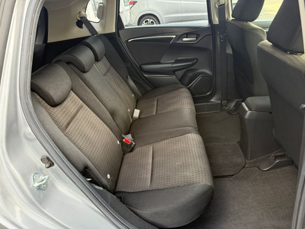 2017 Honda FIT  1.5 Hybrid automatic, 55k Miles 370587457