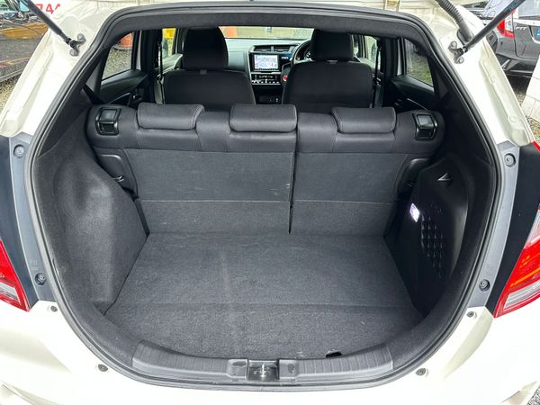 HONDA FIT 2017 S-SENSING EDITION TOP-SPECS 370593456