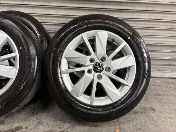 Volkswagen Caddy 16” Alloys 370604008