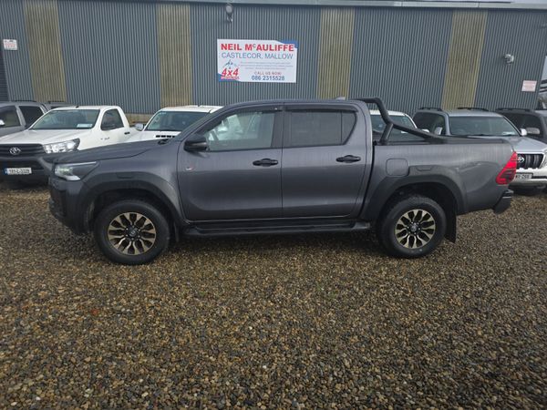 Toyota Hilux 2.8 D4D GR Sport 370609576