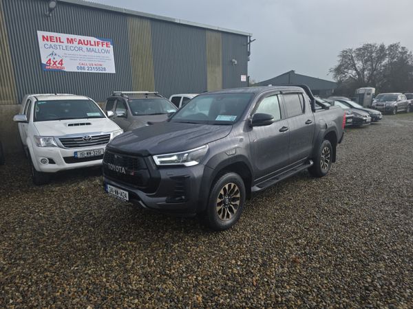 Toyota Hilux 2.8 D4D GR Sport 370609572