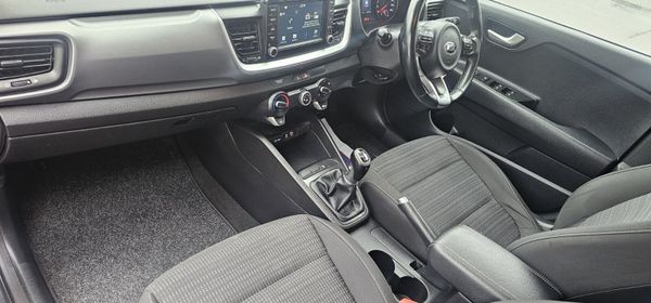 2018 Kia Stonic  (Manual) 370611500