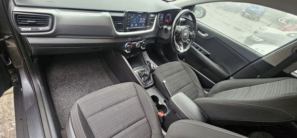 2018 Kia Stonic  (Manual) 370611501