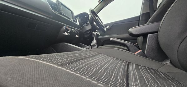 2018 Kia Stonic  (Manual) 370611503