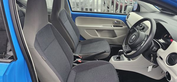 2014 Volkswagen Up (AUTOMATIC & VERY LOW MILAGE) 370611795