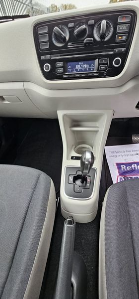 2014 Volkswagen Up (AUTOMATIC & VERY LOW MILAGE) 370611801