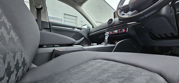 2016 (161) AUDI A3 (AUTOMATIC) 370613114