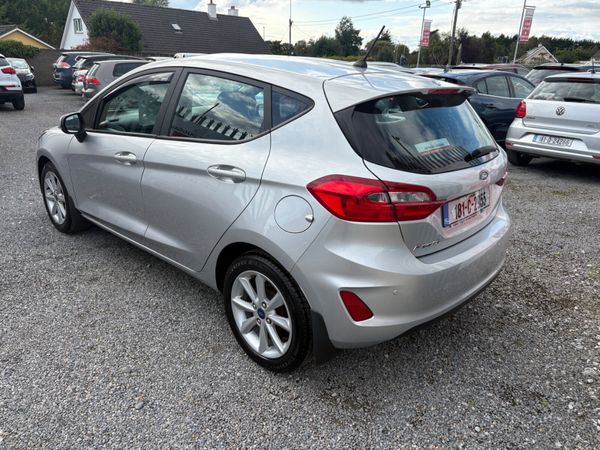 2018 Ford Fiesta 1.1 370634316