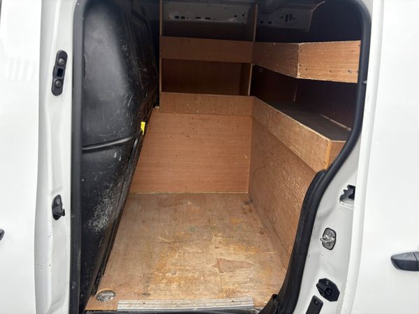 2020 Peugeot Partner 3 seater 370634878