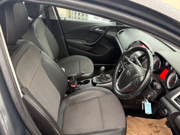 2015 Opel Astra 370634984