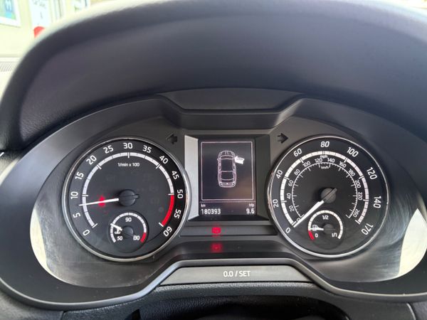 Skoda Octavia VRS 370635091