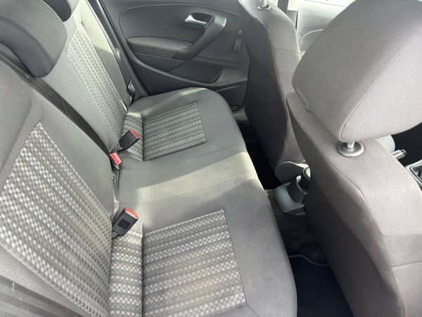 2016 Volkswagen Polo 370632214