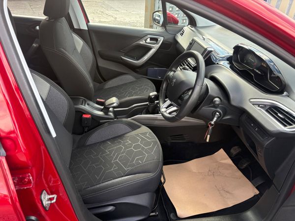 182 Peugeot 2008 51kms 370632681